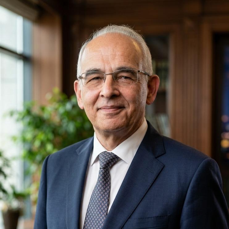 Динов Евгений